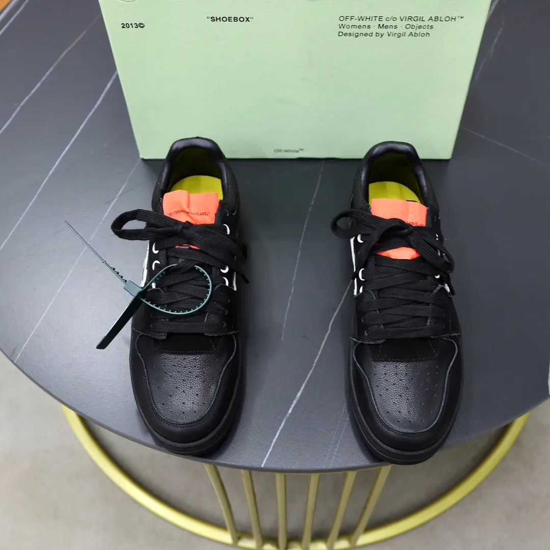 Men's shoes: 462💰💶【off-white】👫 Original one-to-one replica, high-end quality🥳The latest model has not been listed on the official website yet, the top version. Fabric: Imported original leather splicing Lining: Imported breathable mesh Outsole: Original rubber soft, light and wear-resistant Outsole Male 38-44 (customized for 45 and 46)